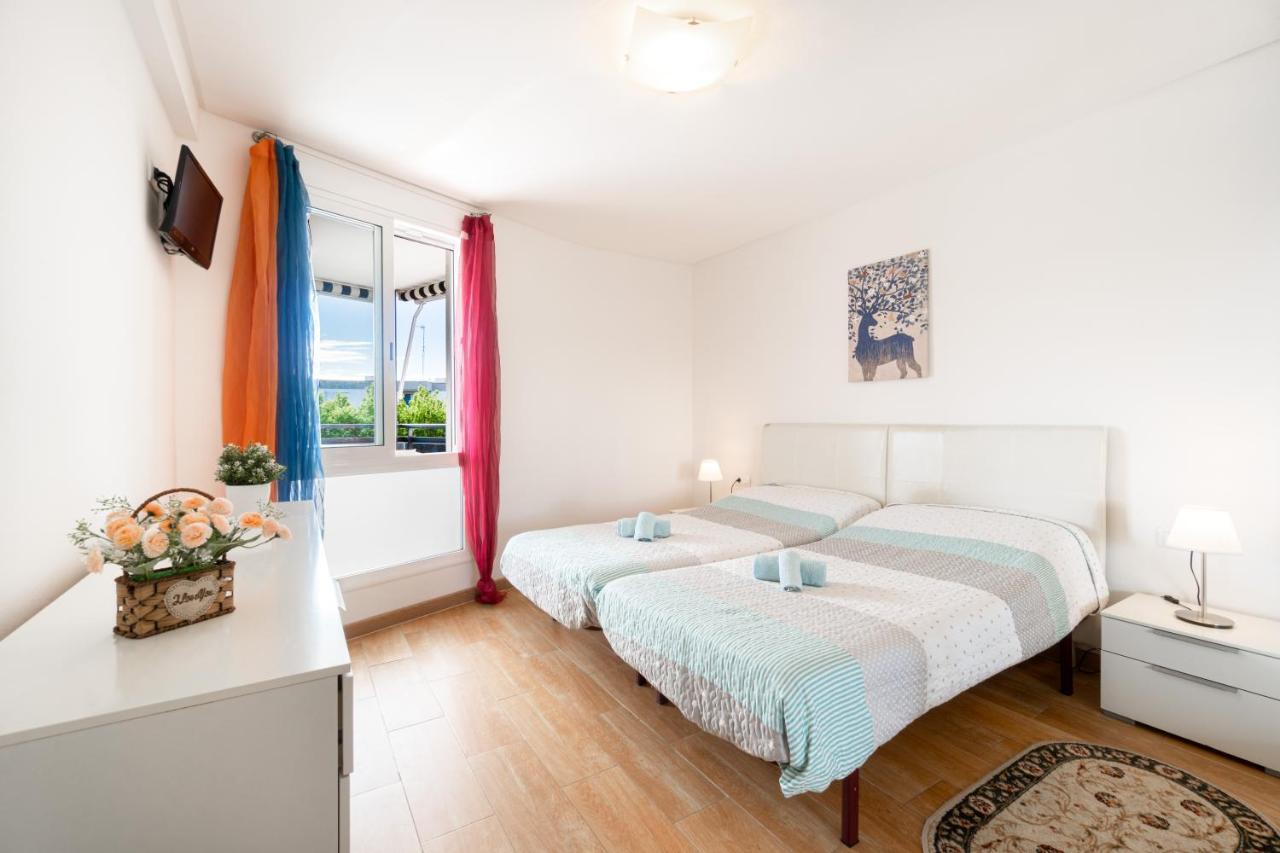 Salou Vista Al Mar Con Parking - 4 Ambientes Apartment Bagian luar foto